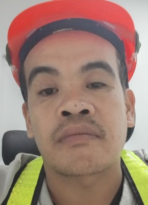 Ramon lumagod из Maynila 32 года
