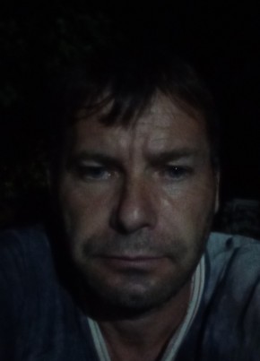 Dan, 43, Romania, Valea Stanciului