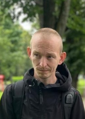 Александр из Елабуги 43 года
