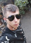 Михаил Котов, 23 года, Қарағанды