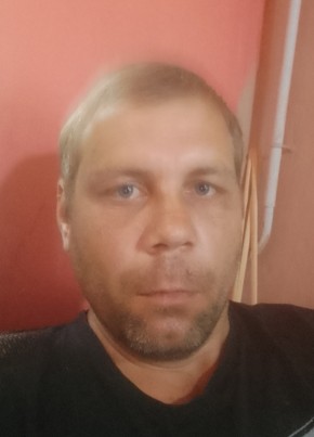 Александр из Морозовска 41 год