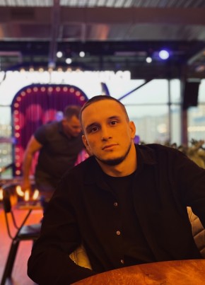 Ruslan из Оренбурга 26 лет
