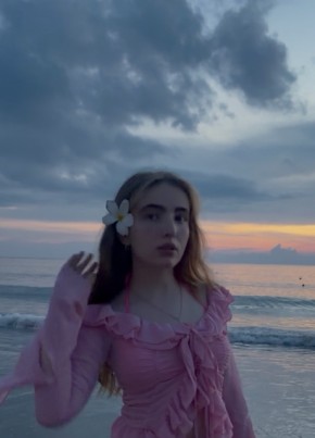 Bella из Иркутска 20 лет