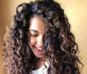 Zaya , 32, Dugulubgey