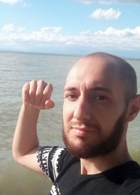 Ernest, 25, Russia, Krasnodar
