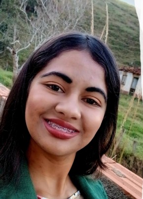 Vitória из Viçosa (Minas Gerais) 18 лет
