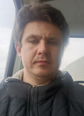 Максим из Ярцево 27 лет
