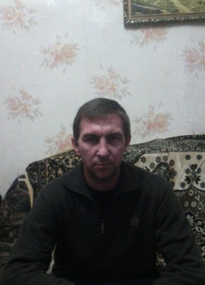 Олег, 47, Россия, Махачкала