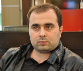 Rovshan, 41, Baku