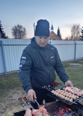 Ян из Барнаула 38 лет