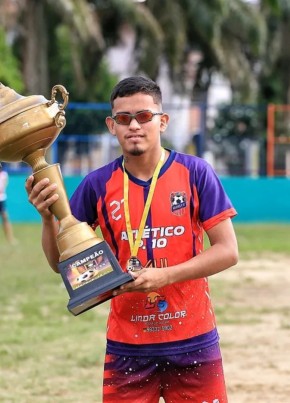 Tiago из Manáos 19 лет