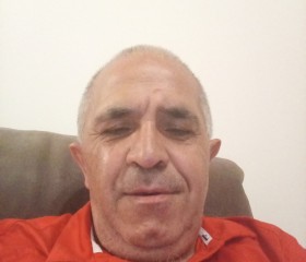 Cem, 19, Dordrecht