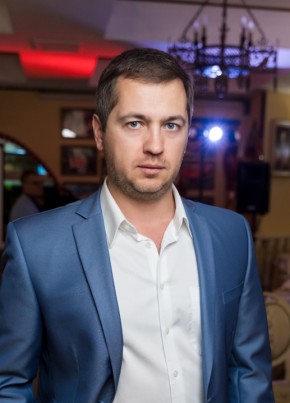 Дмитрий из Москвы 44 года