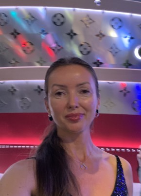 Alena из Санкт-Петербурга 40 лет