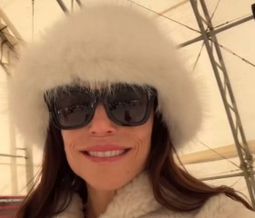 Nadege, 54, Vancouver