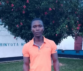 Innocent, 19, Bujumbura