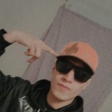 Hugo, 25  , Freeport (State of Illinois)