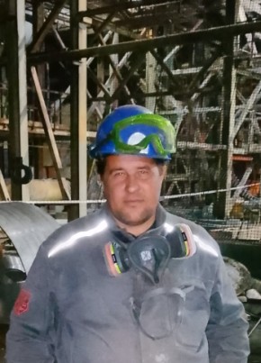 Константин из Ревды 43 года