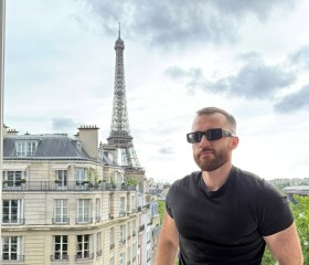 Денис, 39, London