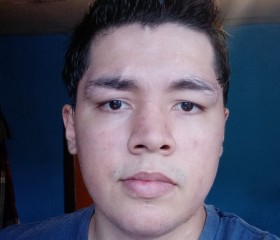 THOMAS, 30, San Miguel