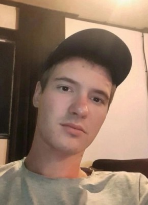 Иван из Волжского (Волгоградской обл.) 28 лет