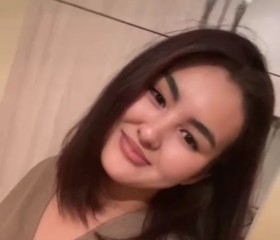 Milana, 18, Bishkek