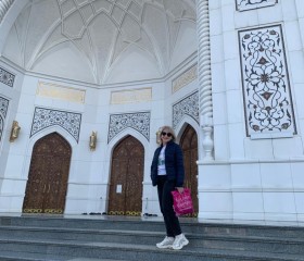 Elena, 56, Penza
