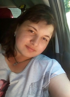 Инна, 32, Россия, Волосово