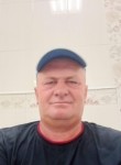 Viktor, 46, Orenburg