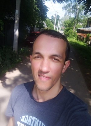 Руслан из Гатчины 39 лет