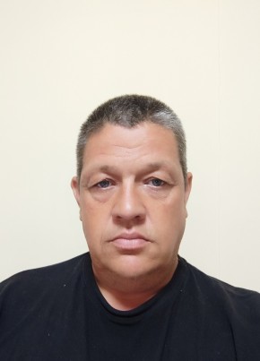 Антон из Пограничныя 47 лет