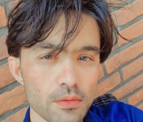 Asad, 26, Alkmaar