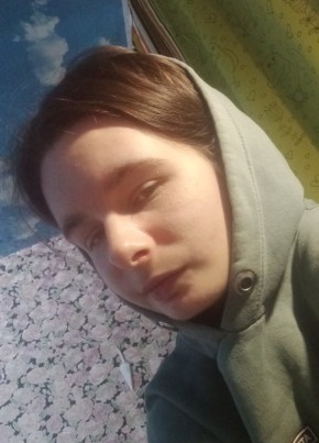 Анастасия, 18, Россия, Мценск