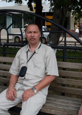 Alexander, 61, Россия, Козьмодемьянск