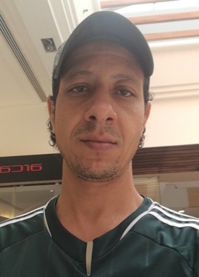 Mohamed Choukri, 39, دَوْلَة اَلْكُوَيْت, اَلْفَرْوَانِيَّة