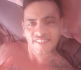 Gas, 31, Buenos Aires