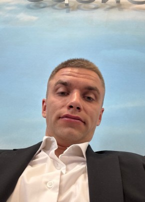 Михаил из Нахабино 31 год