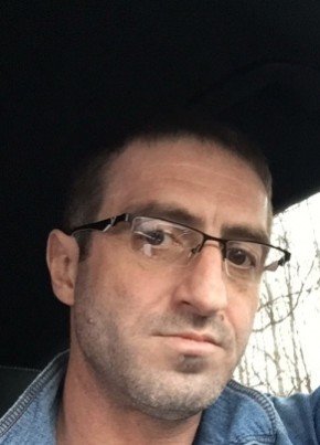 Tom, 41, Россия, Вардане