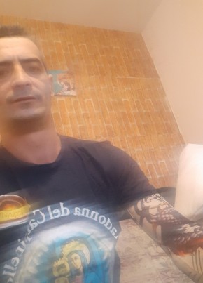 Mario, 37, Romania, Popeşti-Leordeni