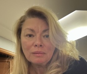 Katyusha, 58, Saint Petersburg