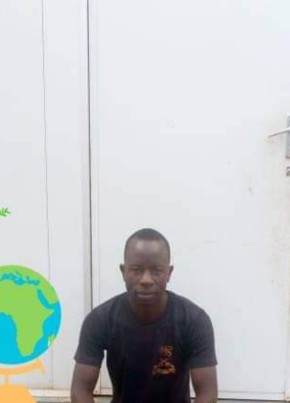 Nathan keliyasi, 28, Malaŵi, Zomba