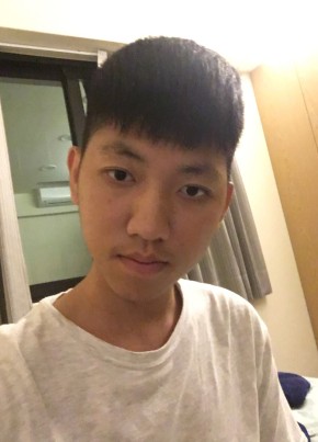 小宏, 24, 中华人民共和国, 台北市