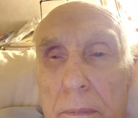Геннадий, 81 год, Москва