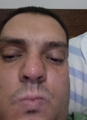 Guilherme Silva из Formiga 34 года