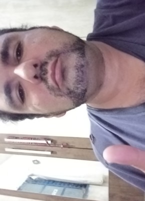 Gilson, 40, República Federativa do Brasil, Serra Negra
