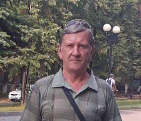 Валерий, 66 лет, Челябинск
