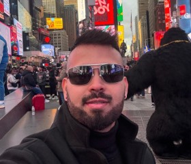 Edwards, 33, Manhattan (State of New York)