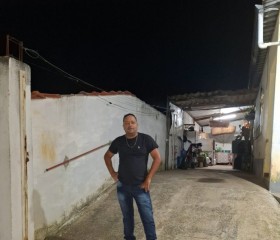 Roberto, 41, Valenca (Rio de Janeiro)
