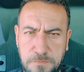 Mustafa, 50, Munich