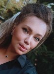 Darina, 30, Saint Petersburg